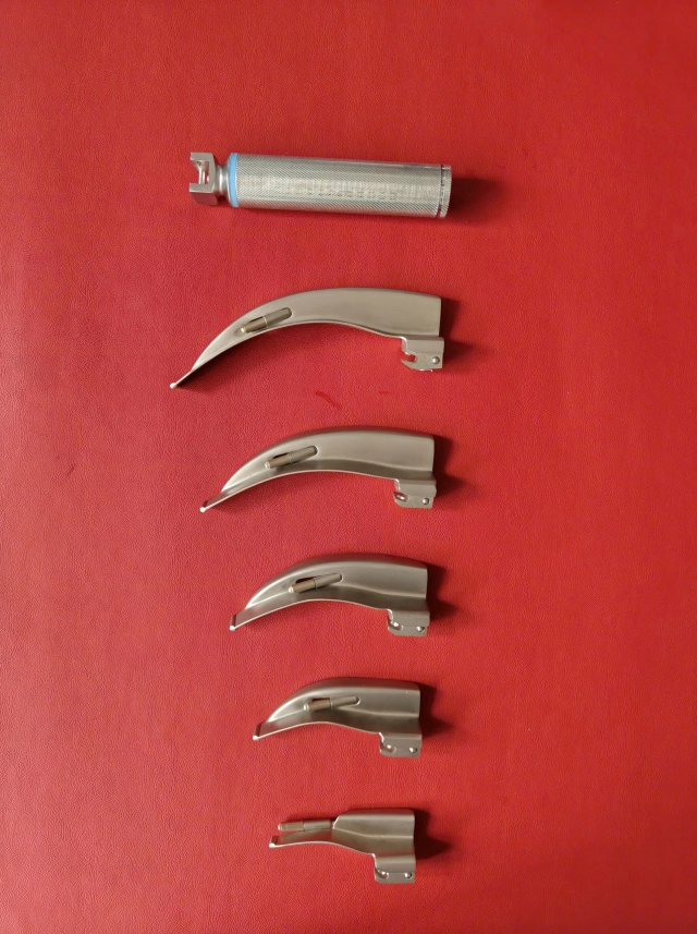 kẹp giữ xương Kern 21cm