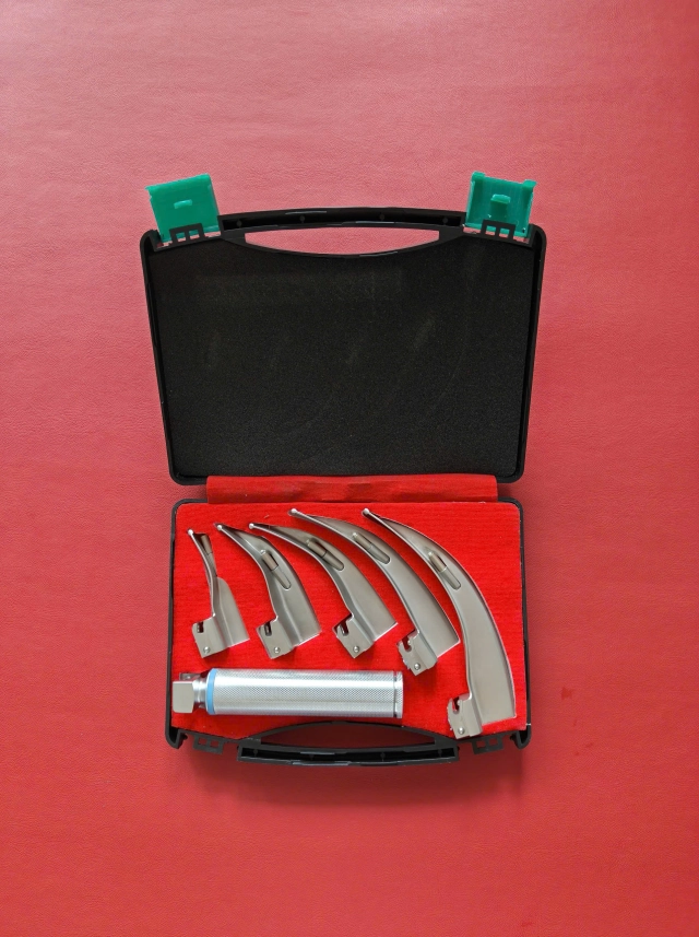 kẹp giữ xương Kern 21cm