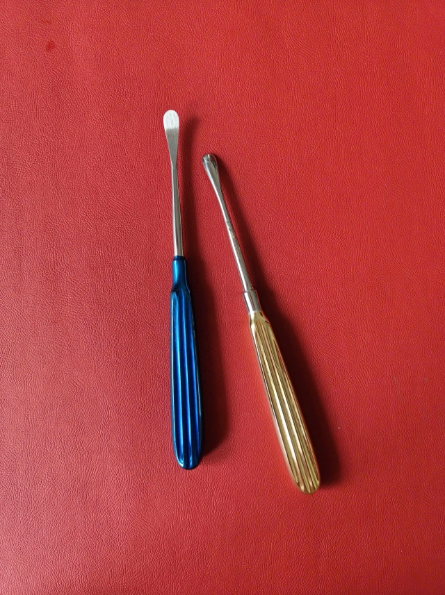 Kẹp kim Dài 14.3cm, đầu D1.4cm R3mm