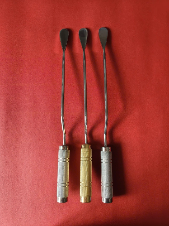 Que hút mỡ, kim hút mỡ 2 lỗ 1,5mmx15cm, R1.5 D3