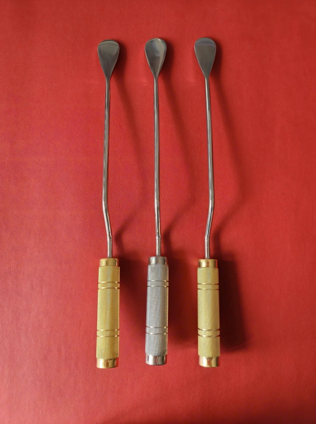 Que hút mỡ, kim hút mỡ 2 lỗ 1,5mmx15cm, R1.5 D3