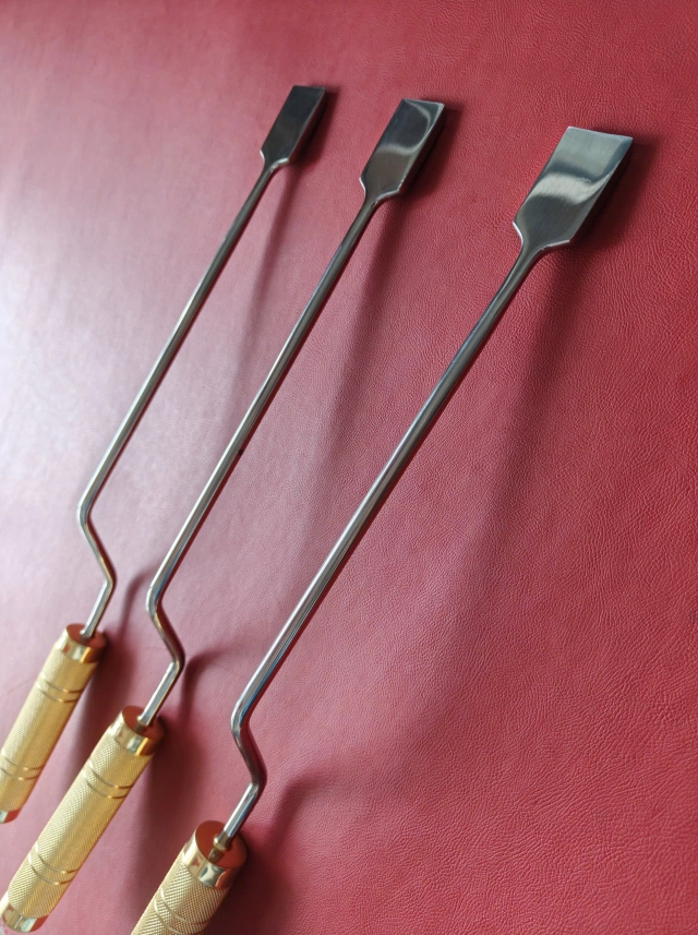Que hút mỡ, kim hút mỡ  2 lỗ 2mmx20cm,  lỗ 2x4mm