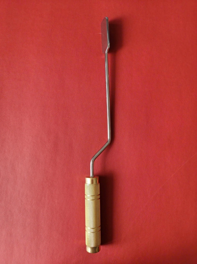 Que hút mỡ, kim hút mỡ  2 lỗ 2mmx15cm,lỗ 2x4mm