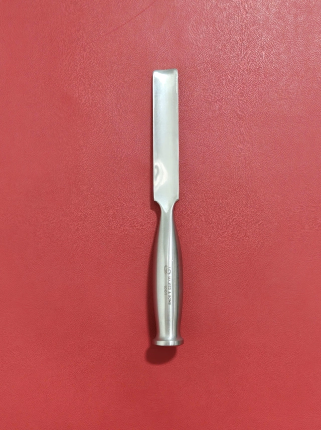 Kẹp mạch máu bulldog thẳng 5cmx2.5mm (5cm D1.5cm R2.5mm)