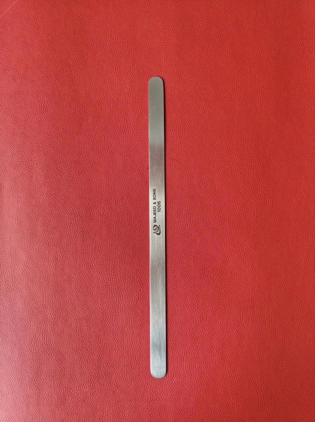 Que hút mỡ, kim hút mỡ 3 lỗ 3mmx20cm, lỗ D4,5 R2